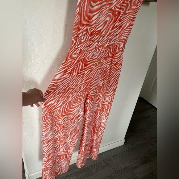 Calvin Klein| Groovy 70’s Style Wide Leg Jumpsuit in Bold Print—Size 4•••Coral - Picture 2 of 10